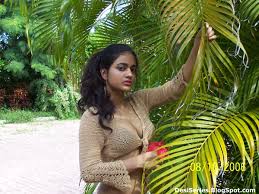 Maldives girl nude