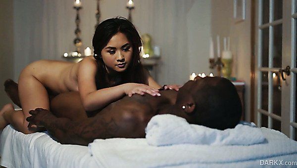 Eclipse reccomend thai girl fuck 7 man her hole