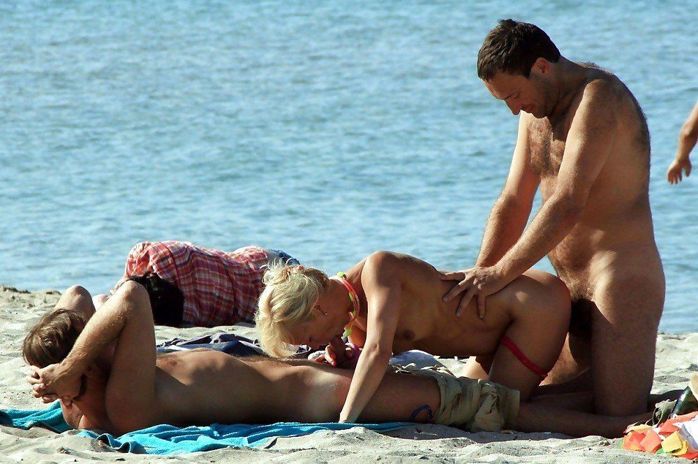 best of Voyeur amateur beach threesome