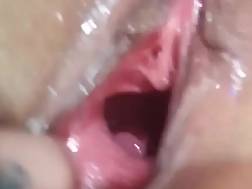 Wet pussy solo
