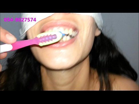 Brush teeth cum