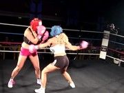 Burberry reccomend julia denisa models real boxing
