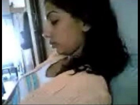 Indian girl showing boobs