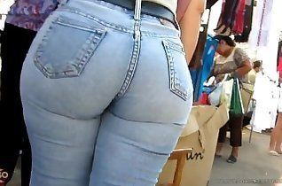 Red Z. reccomend jeans ass walking