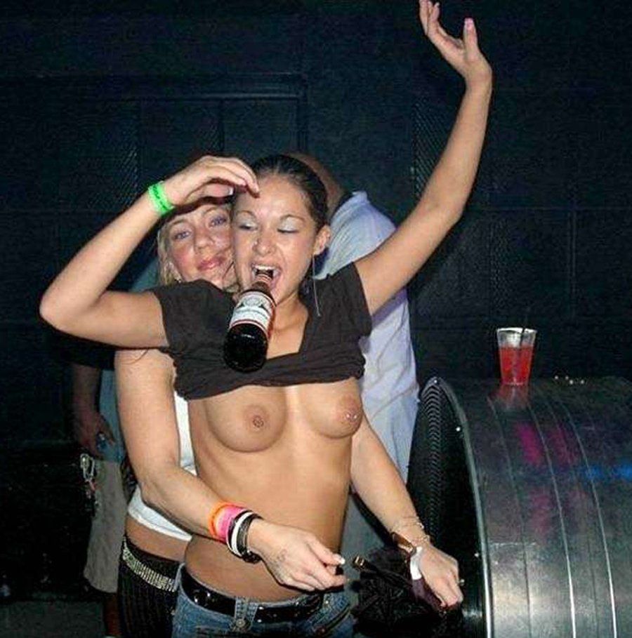 best of Pussy party girls flashing